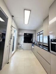 Blk 647 Pasir Ris Drive 10 (Pasir Ris), HDB Executive #581116231